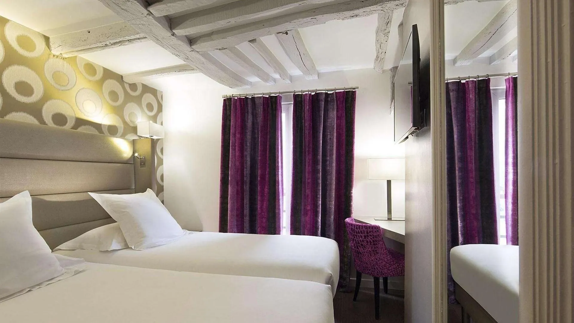 ***  Hotel Jacques De Molay - Fitness & Sauna Paryż Francja