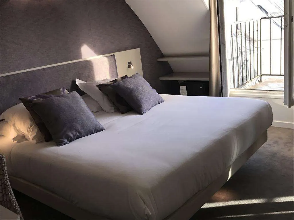 Hotel Jacques De Molay - Fitness & Sauna Paryż 3*,
